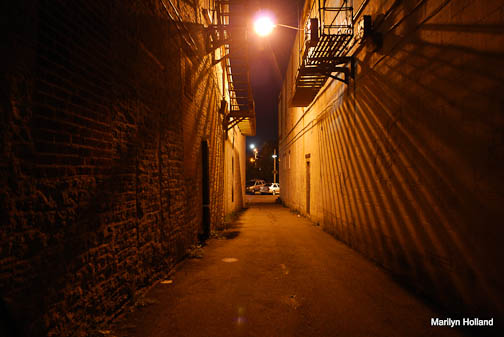 alley